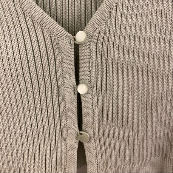 Zara Light Green Cropped Button Front Sweater Cardigan - Picture 4 of 4